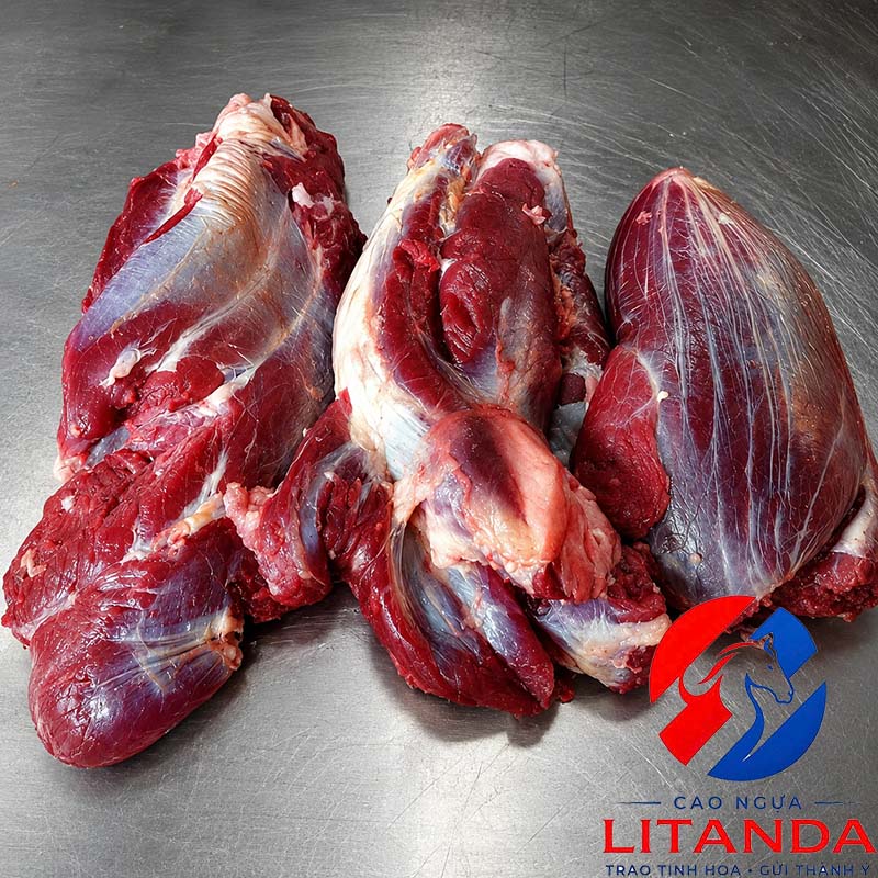 Thịt ngựa chuẩn, ngon tại cơ sở chế biến Litanda